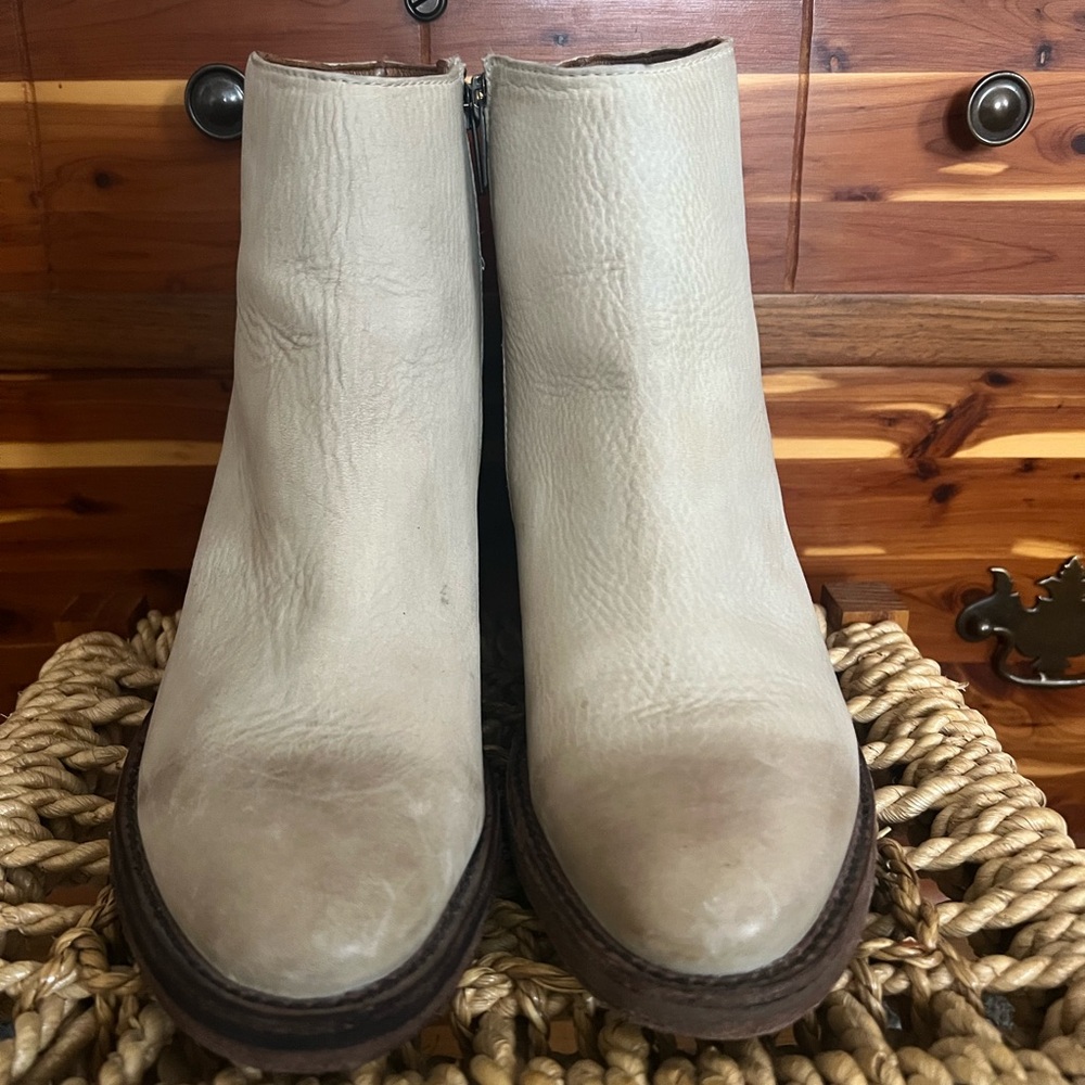 Frye Off-White Leather Ankle Booties